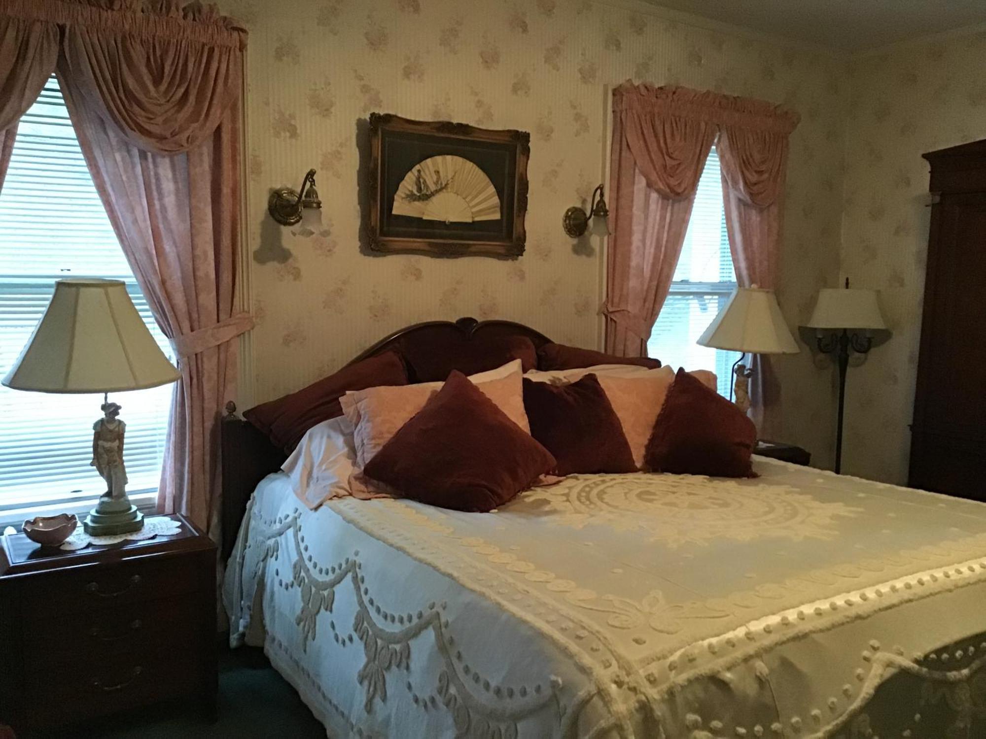 Brookview Manor Inn Canadensis Exterior foto