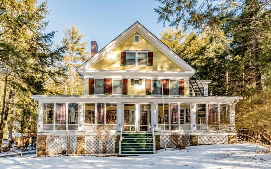 Brookview Manor Inn Canadensis Exterior foto
