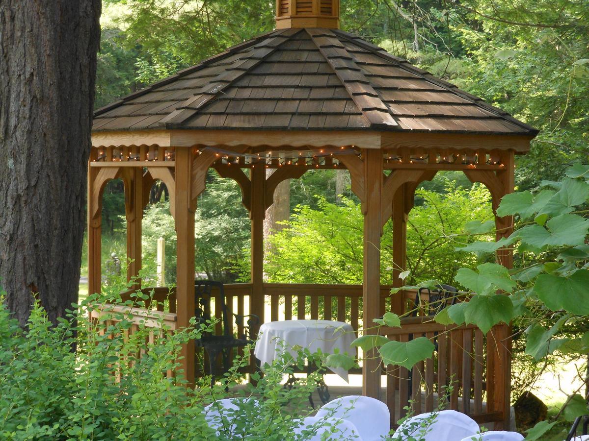 Brookview Manor Inn Canadensis Exterior foto