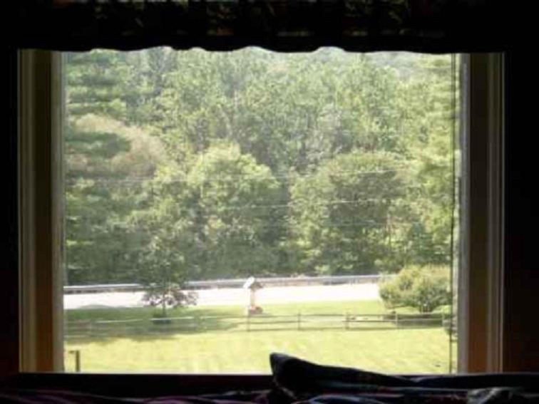 Brookview Manor Inn Canadensis Exterior foto